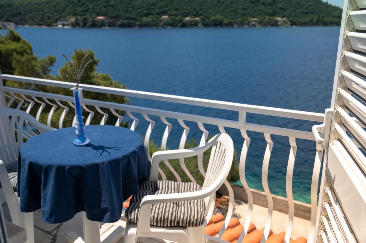 Apartments Lastovo Silic Extérieur photo