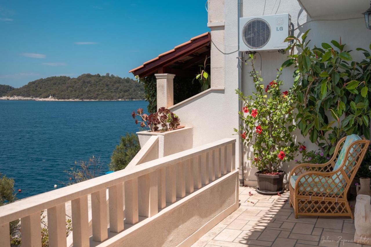 Apartments Lastovo Silic Extérieur photo
