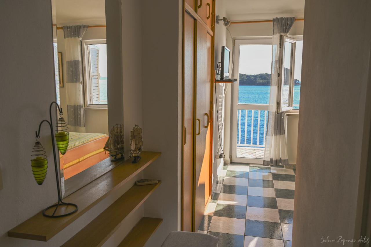 Apartments Lastovo Silic Extérieur photo